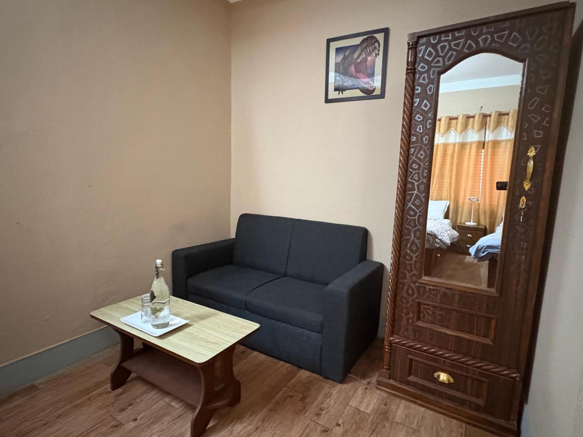 Drakon Nest Homestay Катманду Екстериор снимка