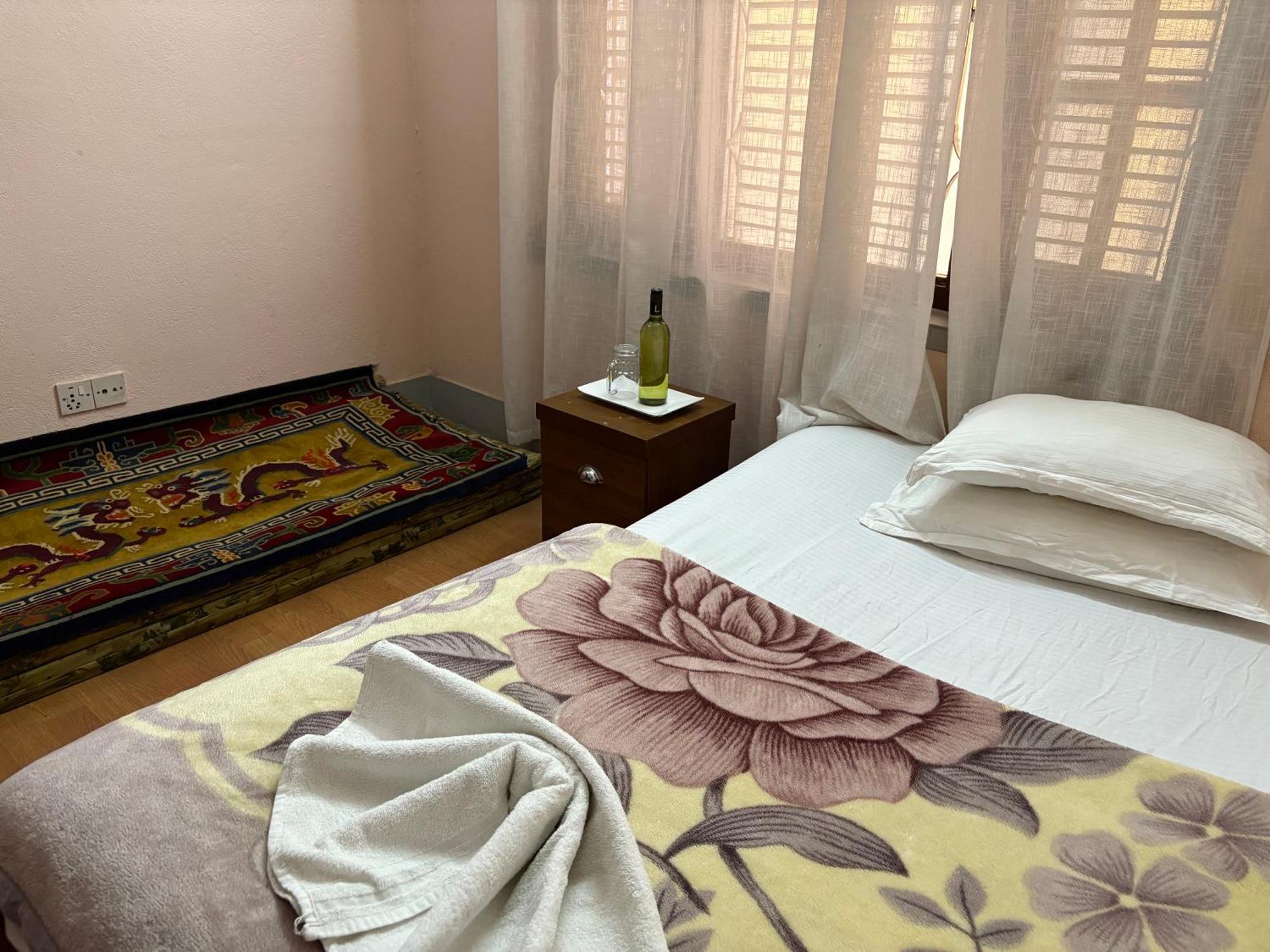 Drakon Nest Homestay Катманду Екстериор снимка