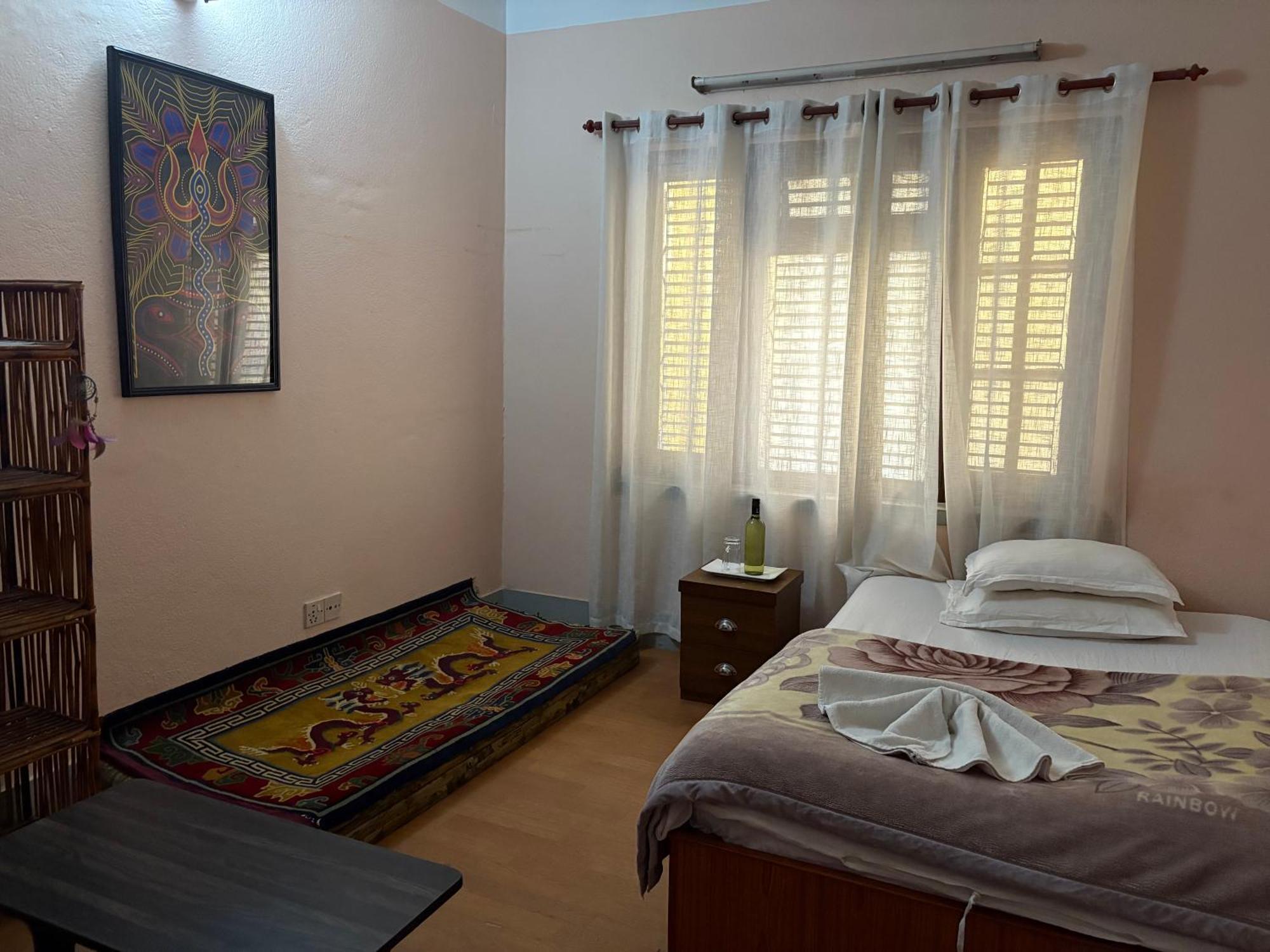 Drakon Nest Homestay Катманду Екстериор снимка